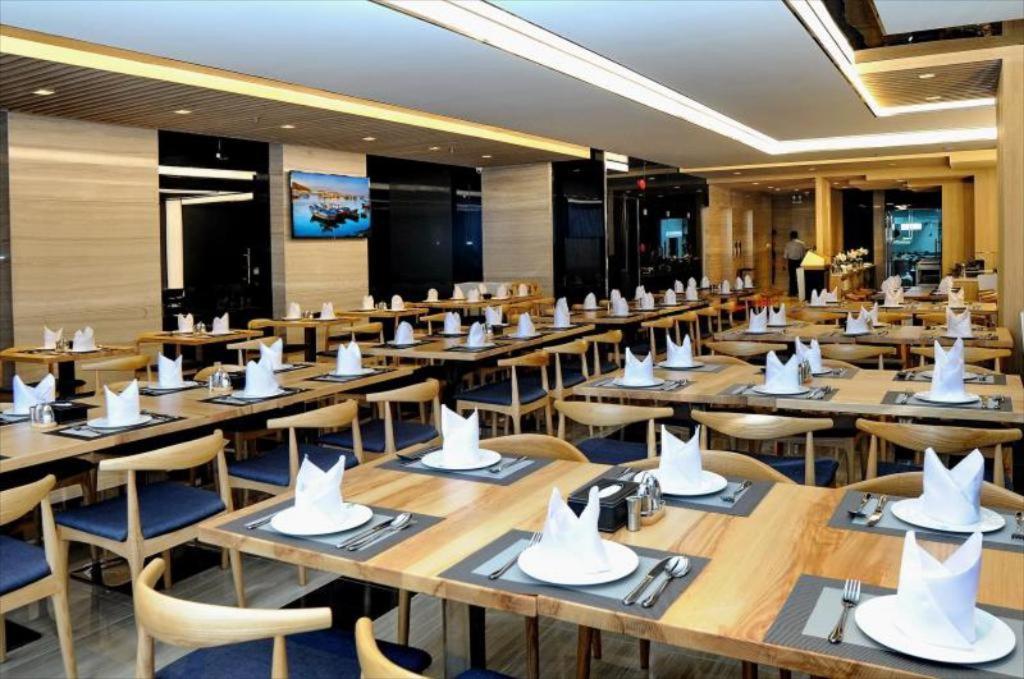 บีบี โฮเต็ล ญาจาง Hotel ภายนอก รูปภาพ